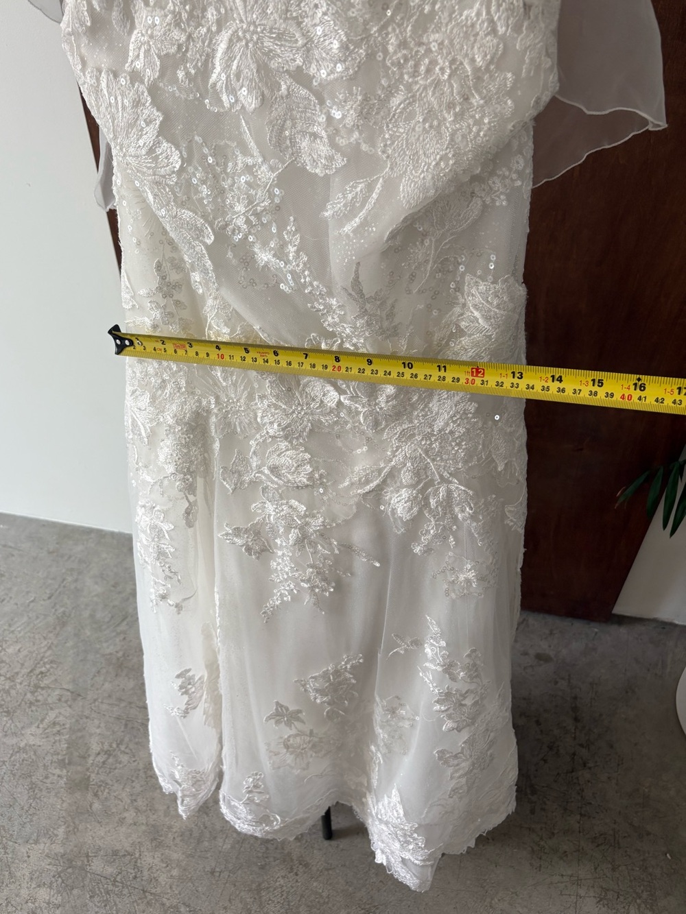 Enzoani Paige Elegant Lace Wedding Dress - Picture 14 of 16